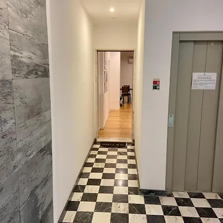 Apartment Well