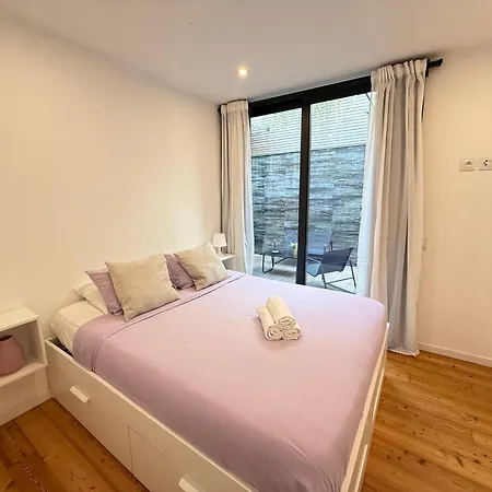 Well Apartment *