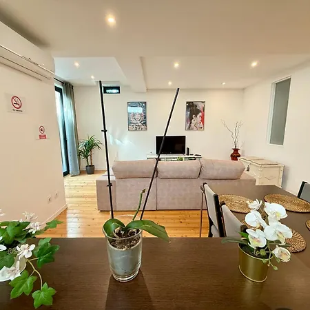 Apartment Well *