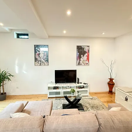 Apartment Well *