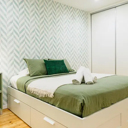 Well アパート リスボン